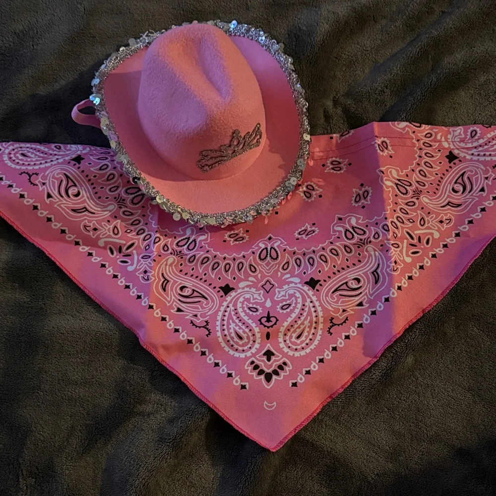 Dog Medium Pink Cowboy Hat & Bandana Set